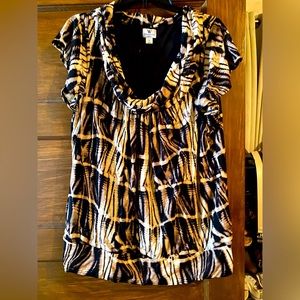 Really nice blouse sz 1X